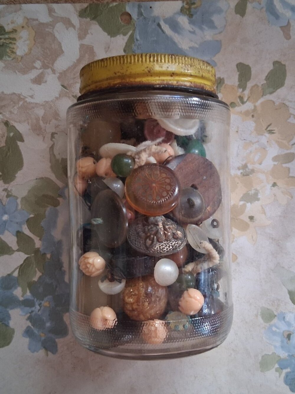 vintage button lot 100+  Resale Crafts